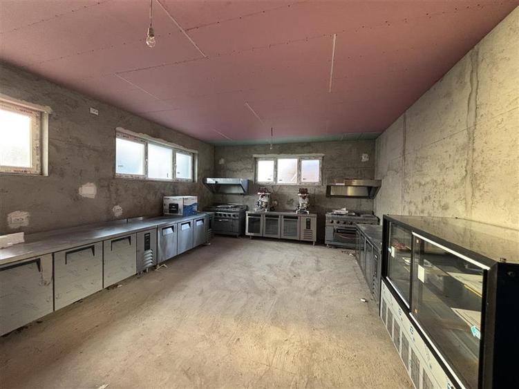 SPATIU COMERCIAL 752 MP | BATAR | TEREN 1.474 MP | BIHOR - 6