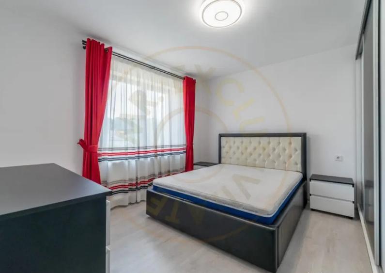 Inchiriere - Apartament 3 camere bloc nou + loc de parcare. - 5