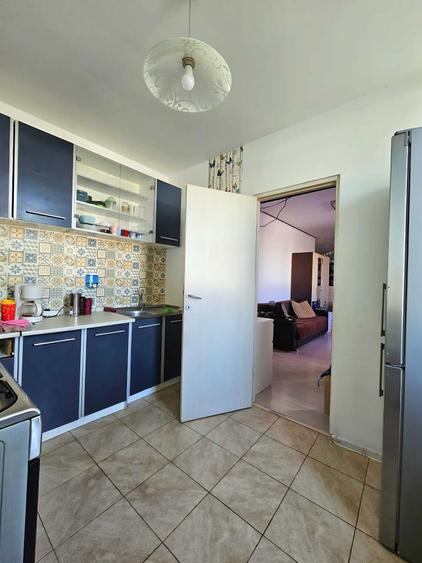 Vand apartament 2 camere Bariera, langa LIDL - 2