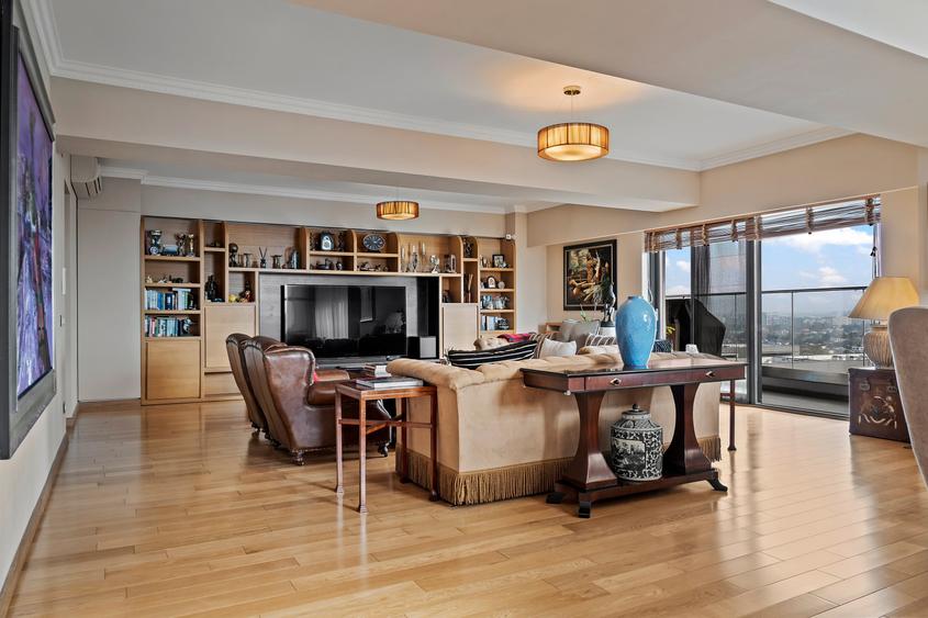 Penthouse cu 5 camere de vanzare // UpGround Residence - 2