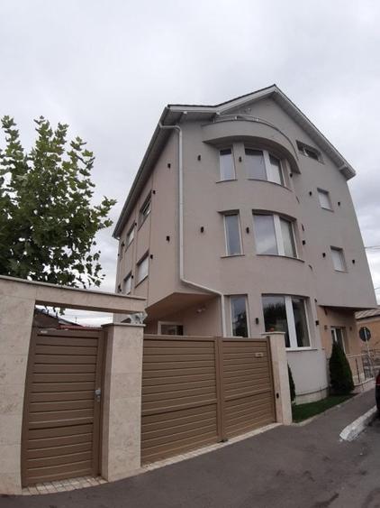 Cladire multifunctionala - 1