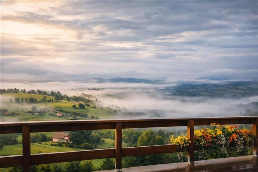 Resedinta/ pensiune, in areal privilegiat. cu 1.000 mp teren, Pestera, Bran, Bra - 11