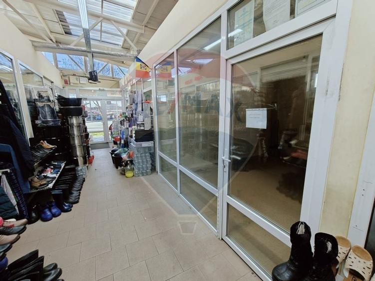 Boxă de închiriat Piața Izvoare cu vitrină - 3