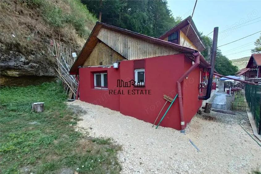 Casa renovata cu acces usor, langa padure - 3