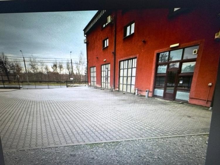 SPATIU INDUSTRIAL  cu vad stradal ! - 1