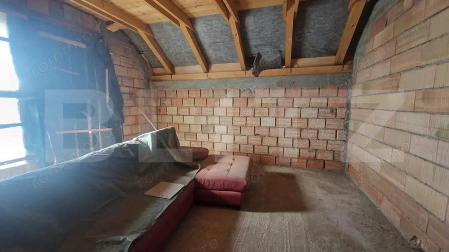 Casa 5 camere Tarlungeni (nu Izvor) teren 800 m, cartier nou - 9