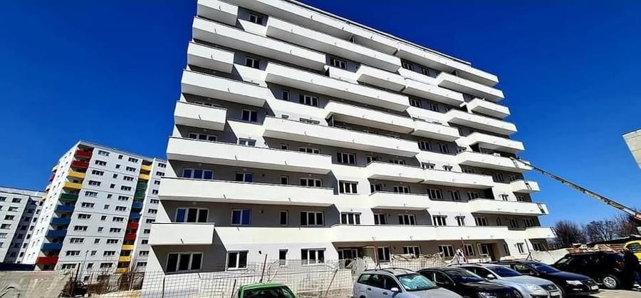 INCHIRIEZ APARTAMENT 2 CAMERE LUX  80 mp utili - 9