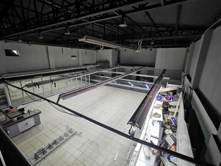 Spatiu Comercial Piata Branesti - 2