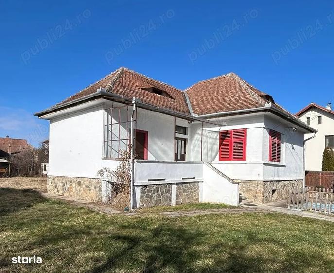 CASA 2 CAMERE SI DEMISOL SUB ARINI | NEMOBILATA | CURTE 1000 MP - 2