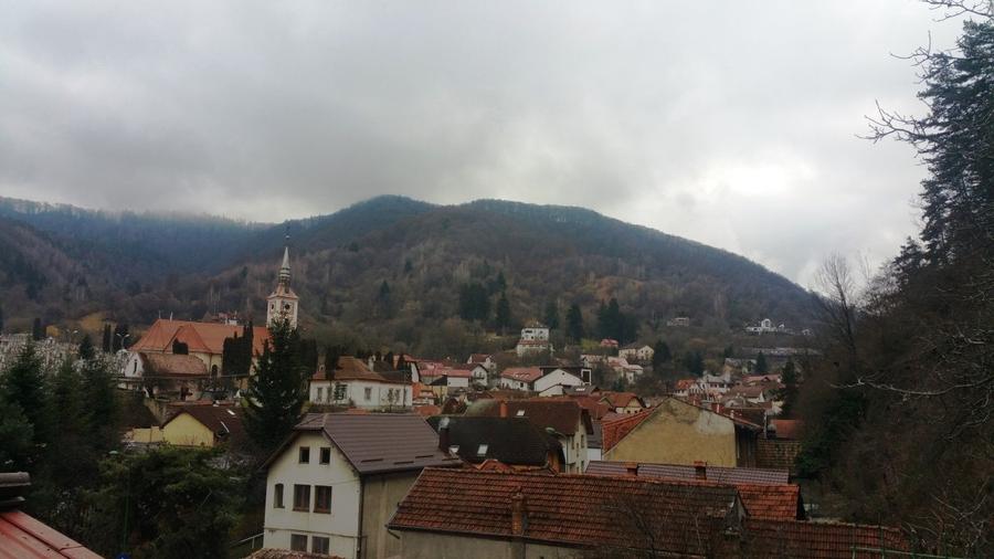 CASA CENTRUL ISTORIC- SINGUR IN CURTE CU MAI MULTE APARTAMENTE - SCHEI - 20