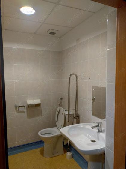 Vand spatiu parter bloc, 1050 mp, Bucuresti, Splaiul Independentei - 8