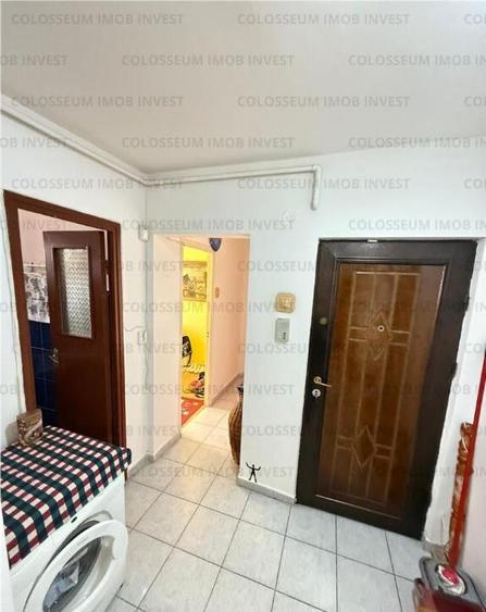 Apartament cu 3 camere, decomandat - zona Astra. - 3