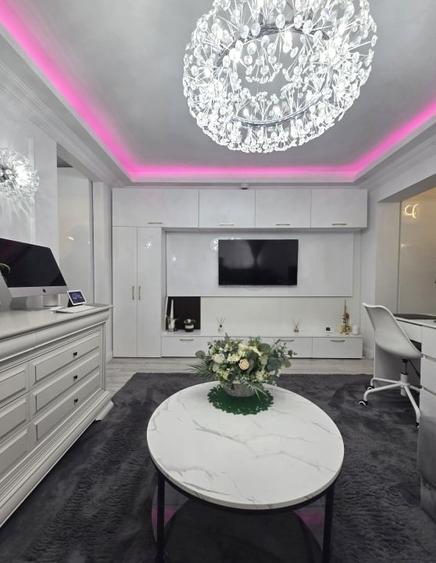Apartament cu 4 camere decomandat, mobilat în Tăbăcărie