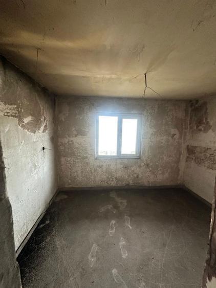 Apartament 3 canere vand s-au schimb - 4