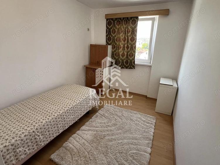 Camera de camin cu baie proprie ?i vedere spre Castelul Corvinilor - 5