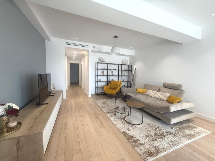 Apartament cu 3 camere decomandat, mobilat în Floreasca