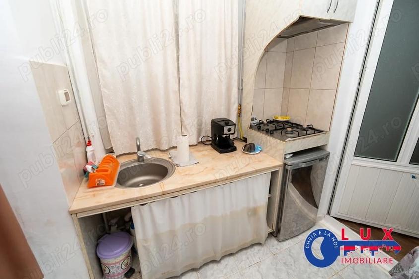 ID 6739 EXCLUSIVITATE Casa de vanzare - Strada Traian - 4