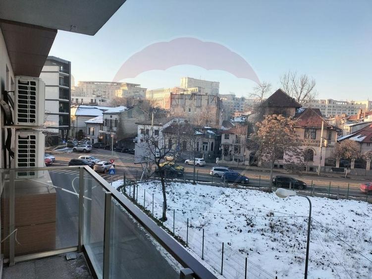 Pta Unirii - 96 mp Spațiu de birouri / rezidential + 1 loc parcare - 17