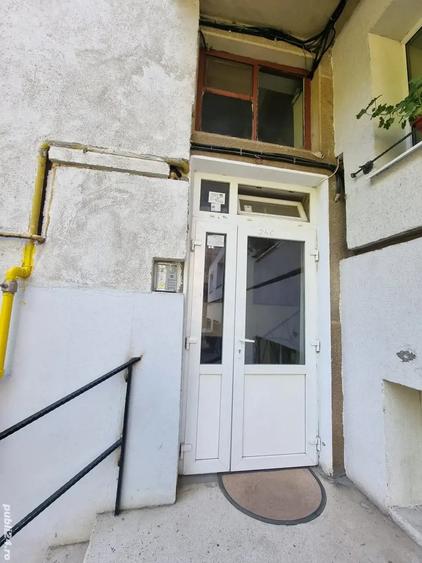 A 19 apartament energiei 59900 etajul 1 , 3 camere - 4