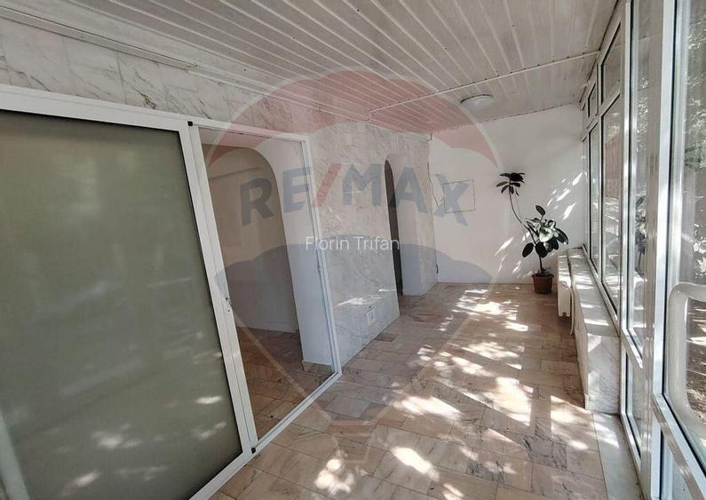 Spa?iu comercial str. Alexandru Vlahuta