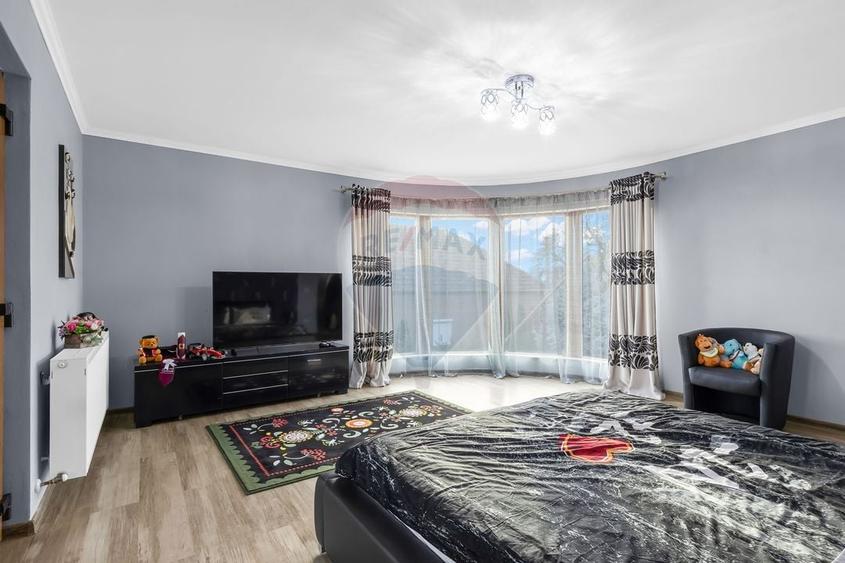 Casa noua pe colt si teren 1079 mp de vanzare in Macea,Arad - 26