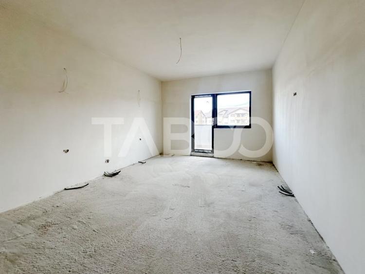 De vanzare casa cu 4 camere loc de parcare in Floresti zona Sub Cetate - 5