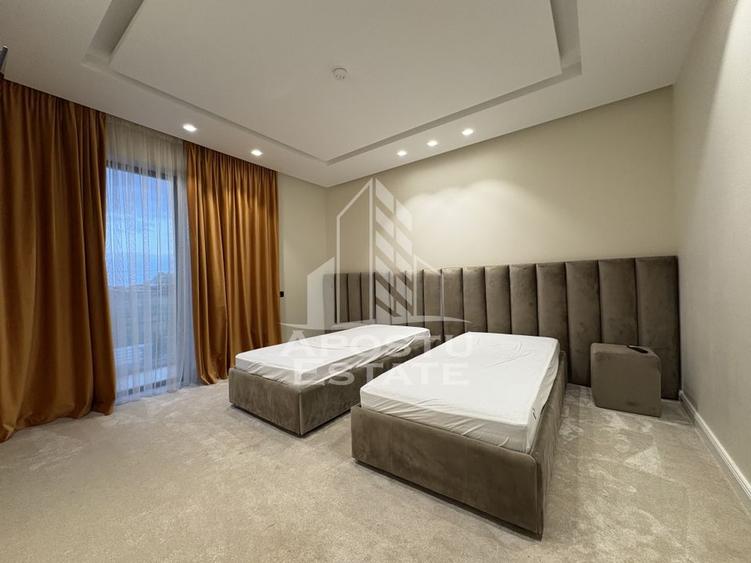 Vila de lux cu piscina incalzita de vanzare in Mosnita Noua | 4 camere - 23