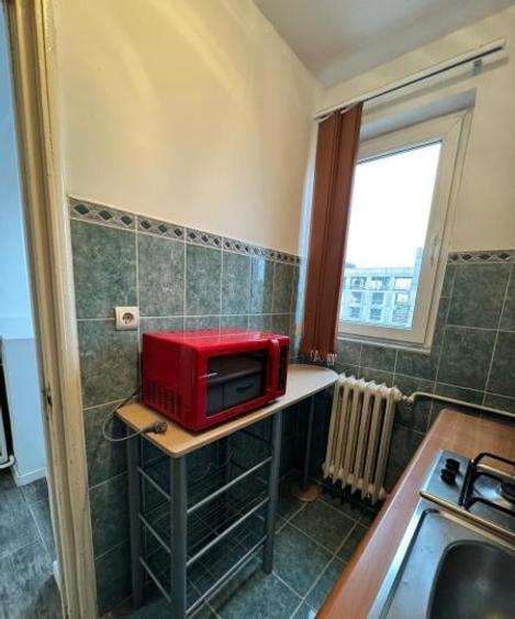 Investitie garsoniera etaj 4 zona metrou Favorit - 3