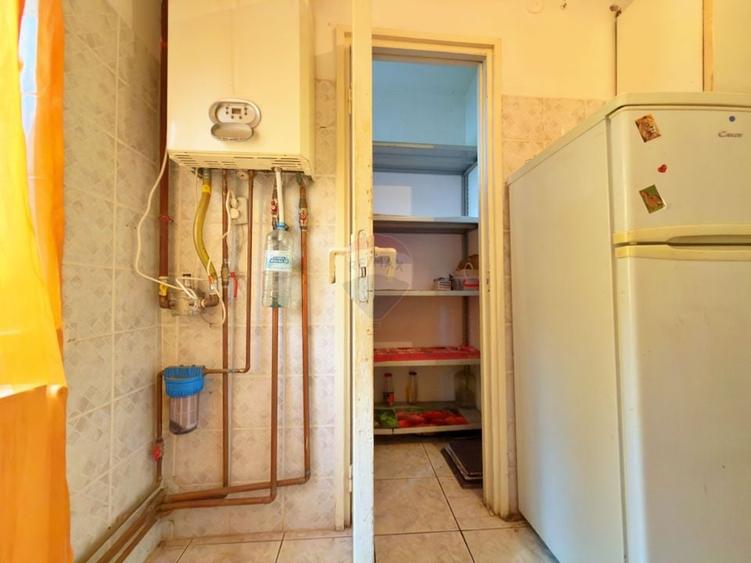 Apartament 3 camere, parter, centrală proprie – Aurel Vlaicu, Arad - 5