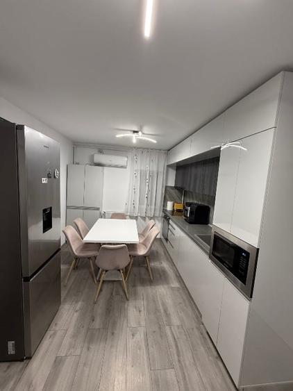 Aparatament 3 camere decomandat zona Steaua ,Slatina - 1