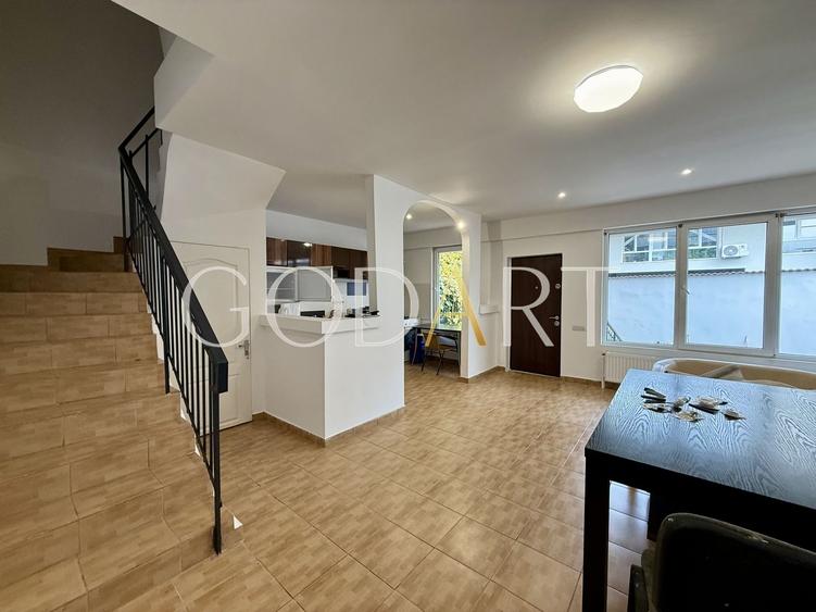 Oportunitate | Vila individuala | Curte | Tei - 1