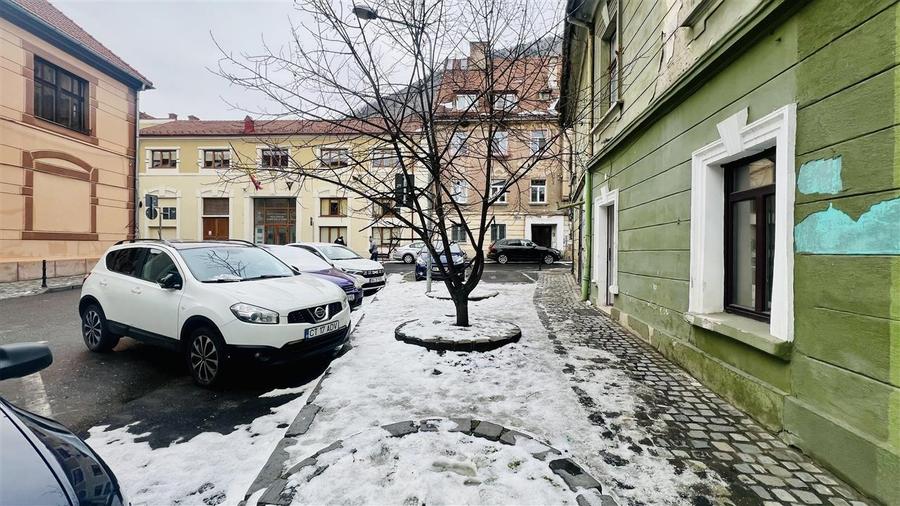 Spatiu comercial de vanzare in centrul Brasovului - 15