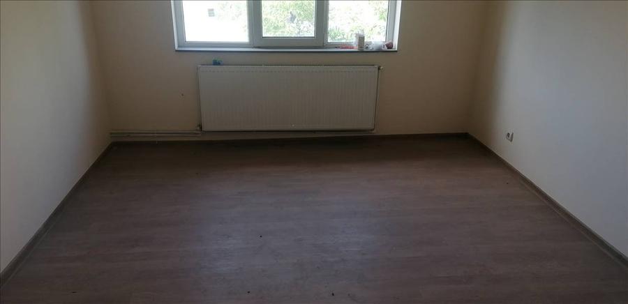 Apartament cu doua camere situat in zona centrala a mun. Focsani. - 2