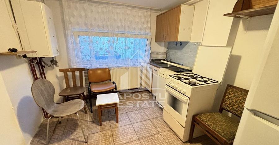 Casa individuala cu 2 camere, 2 fronturi, toate utilitati... - 7