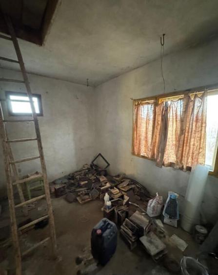 Doua case pe acela?i teren, 180 mp utili, 25 ari, ?indre? - 13