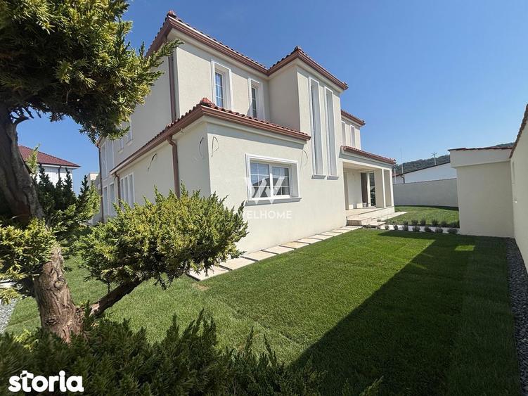 Vila EXCLUSIVISTA cu Piscina, Garaj si 3 Terase - 9