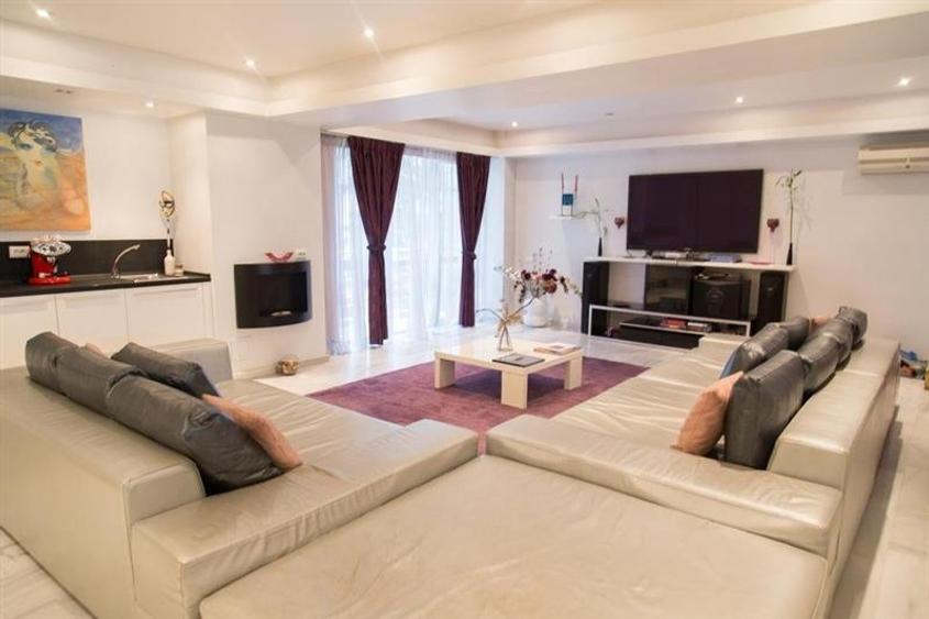 POLONA 2009, ETAJ 1, 4 CAMERE 175 MP, MOBILAT+UTILAT COMPLET! - 1