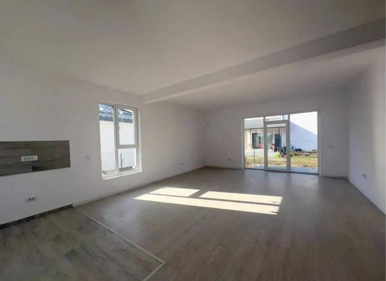 READY TO MOVE |4 camere | 230 mp curte - 4