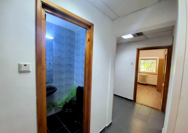 Spa?iu de birou 4 camere, 70 mp Ultracentral, zona - 6