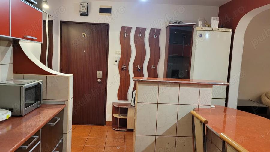 Chirie apartament 3 camere Rogerius - 4