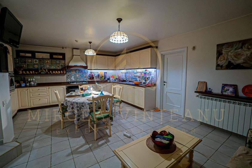 Vânzare vila spectaculoasa S+P+1+M situată in zona Tomis II - Spitalul Județean. - 42