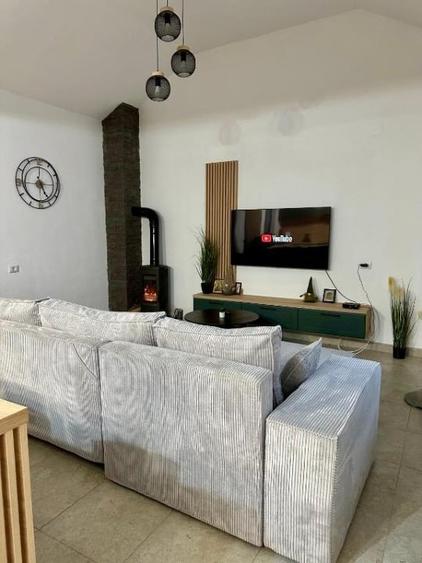 Cumpără visul tău la munte – casă cu vedere superbă și oportunitate de investiți - 7