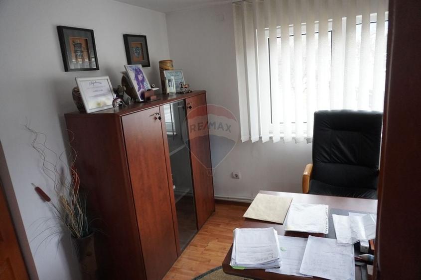 Casa  cu 5 camere de vanzare, Moisei - 7