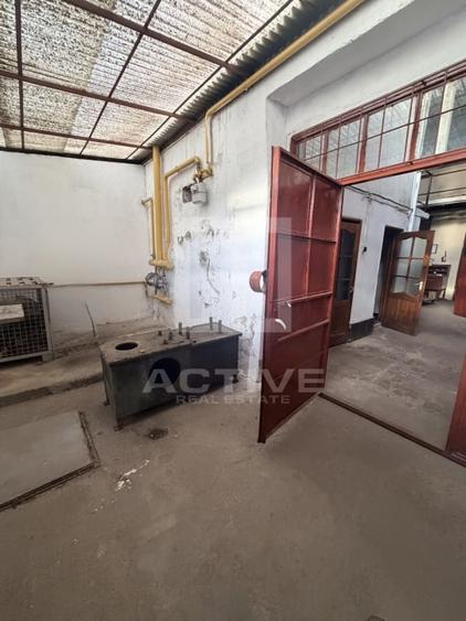 Spațiu industrial, de 300 mp, în Dâmbul Rotund