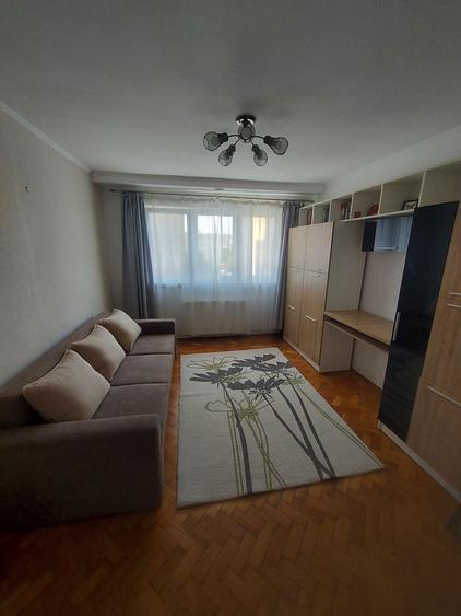 Inchiriez Ap 3 camere - 6