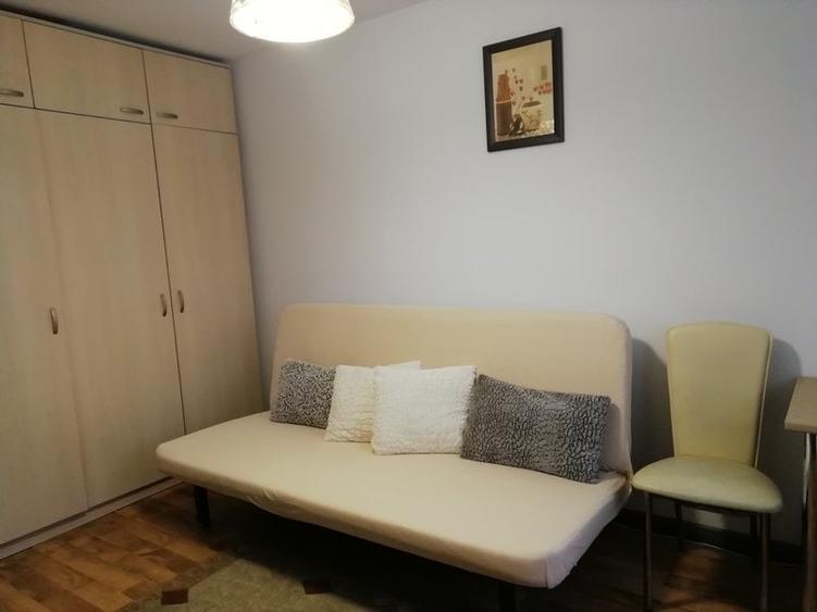 Unirii, Piata Alba Iulia, Moise Nicoara - 7