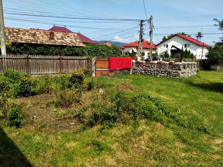 Casa cu 4 camere și teren generos în Domnești - 5