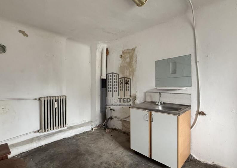 2 Camere + Mansarda, Terasa Mare, la 1 Minut de Pia?a Uni - 10