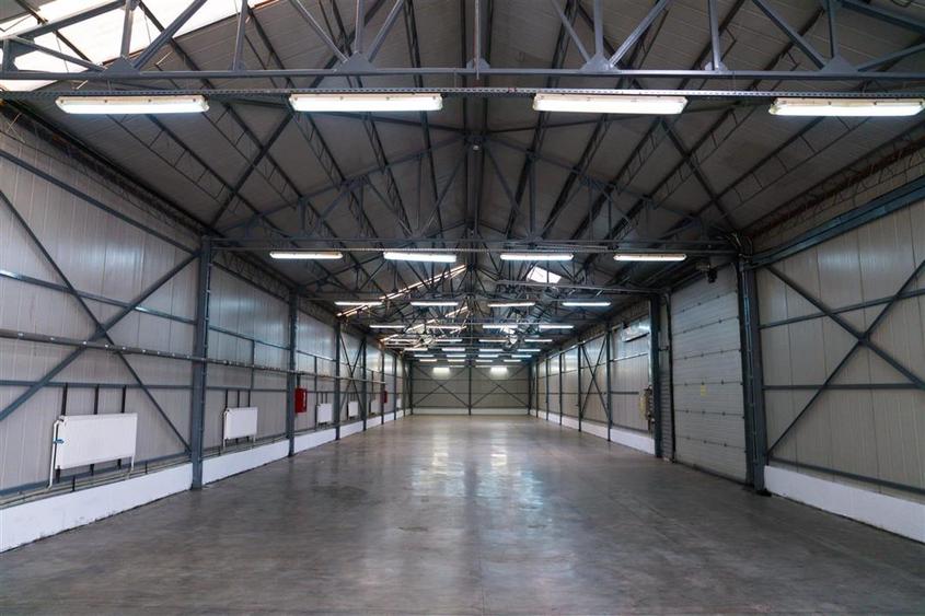 Hala industriala depozitare+ Birouri,425 mp, acces tir - Dorobantilor - 1