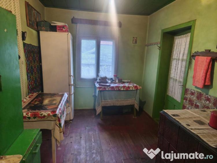 2 Case + 1600 mp Teren, zona centrala Balinesti, Siret - 12